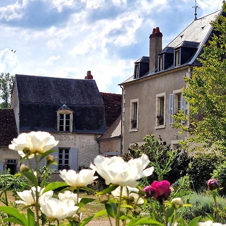 Chambre D'Hotes "Au Bord De Loire" La Marche 외부 사진