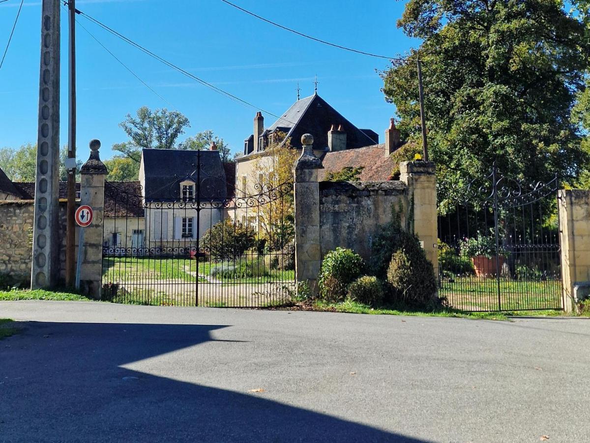 Chambre D'Hotes "Au Bord De Loire" La Marche 외부 사진